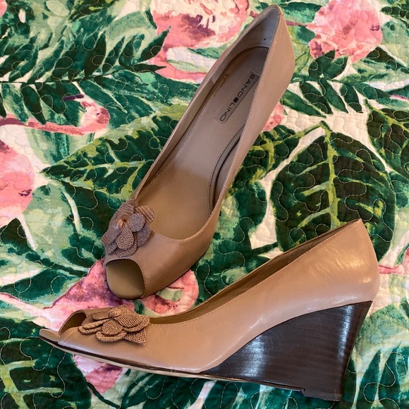 Bandolino | Shoes | Bandolino Peeptoe 